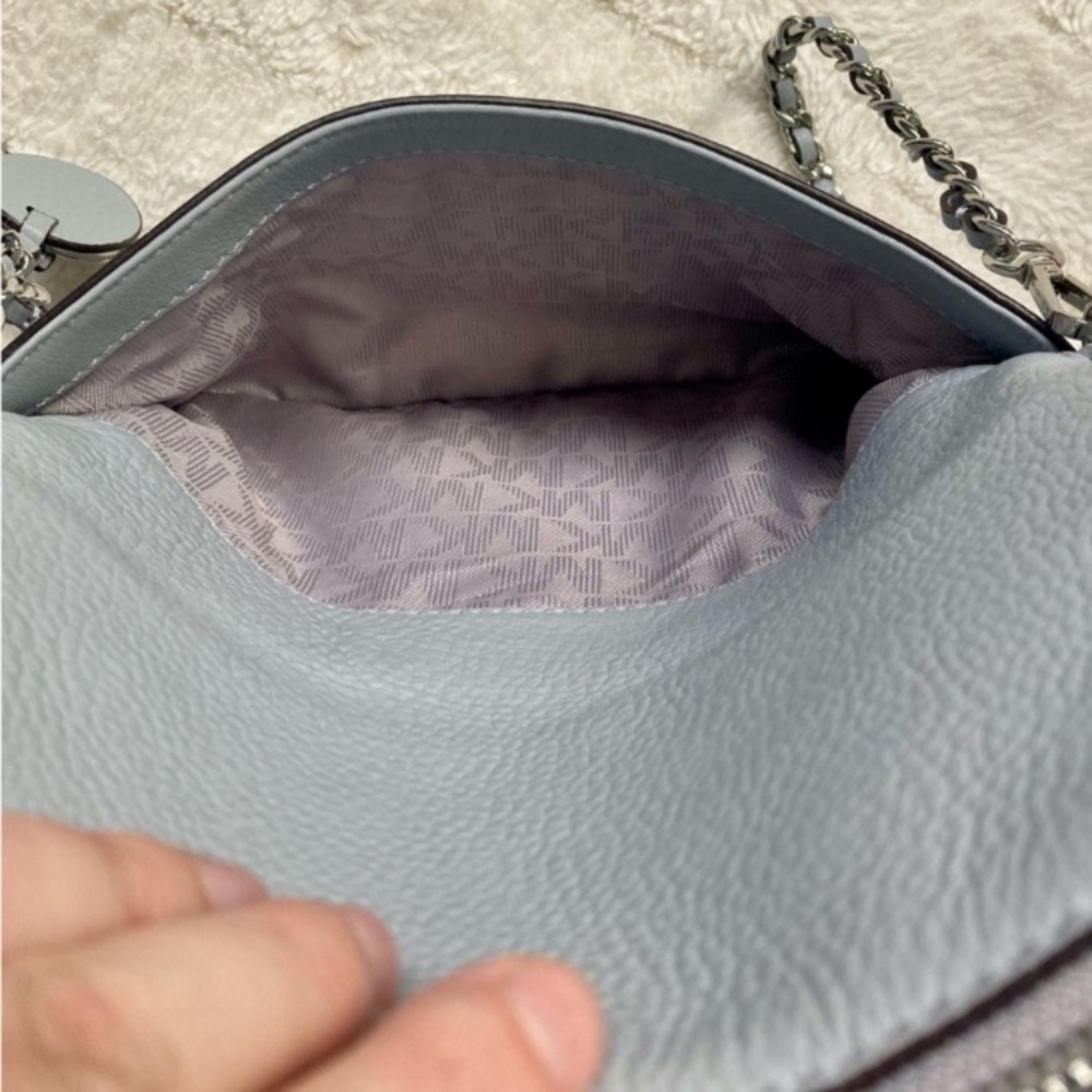 Michael Kors Corrine Crossbody Bag Dove Grey Leather - Picture 14 of 17